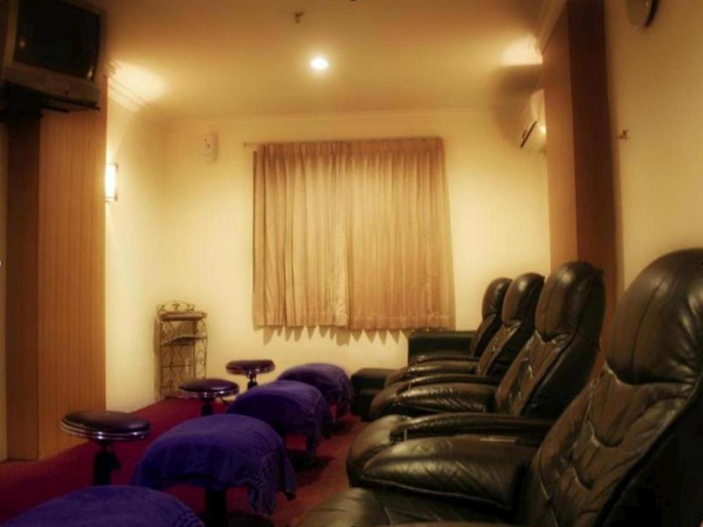 89 Hotel Batam Нагоя Екстериор снимка