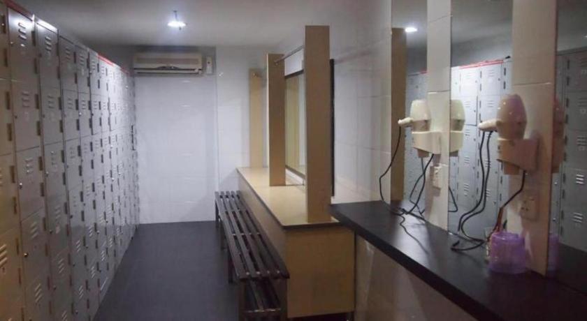 89 Hotel Batam Нагоя Екстериор снимка